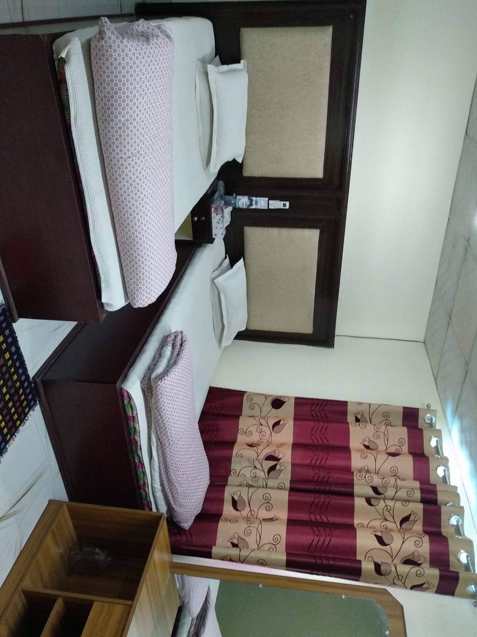 Premium Double Bed Room ( Deluxe )
